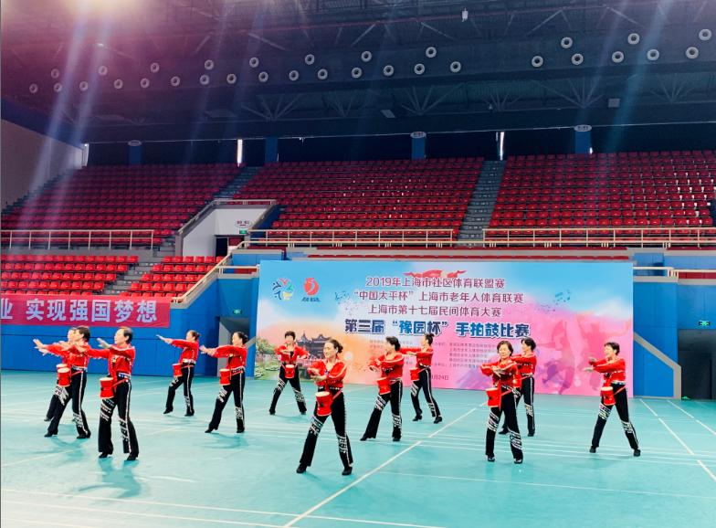 上海市社區<a href=http://m.cnzcn.net.cn target=_blank class=infotextkey>健身</a>俱樂部