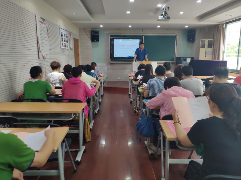 上海市社區<a href=http://m.cnzcn.net.cn target=_blank class=infotextkey>健身</a>俱樂部