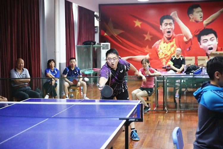 上海市社區<a href=http://m.cnzcn.net.cn target=_blank class=infotextkey>健身</a>俱樂部