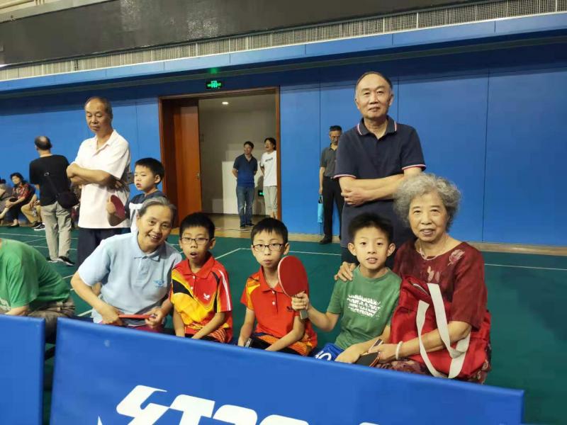 上海市社區<a href=http://m.cnzcn.net.cn target=_blank class=infotextkey>健身</a>俱樂部