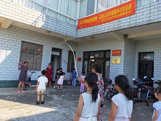 上海市社區<a href=http://m.cnzcn.net.cn target=_blank class=infotextkey>健身</a>俱樂部