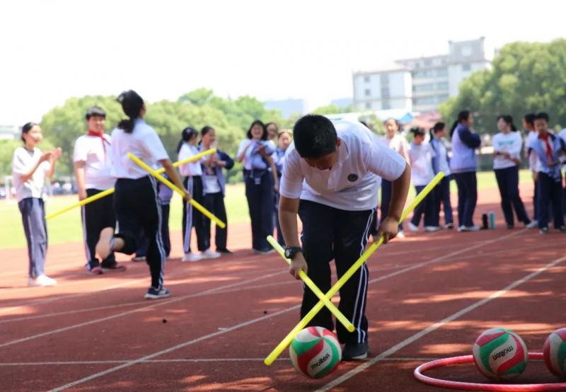 上海市社區(qū)<a href=http://m.cnzcn.net.cn target=_blank class=infotextkey>健身</a>俱樂部