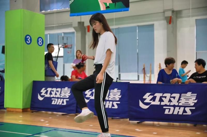 上海市社區<a href=http://m.cnzcn.net.cn target=_blank class=infotextkey>健身</a>俱樂部