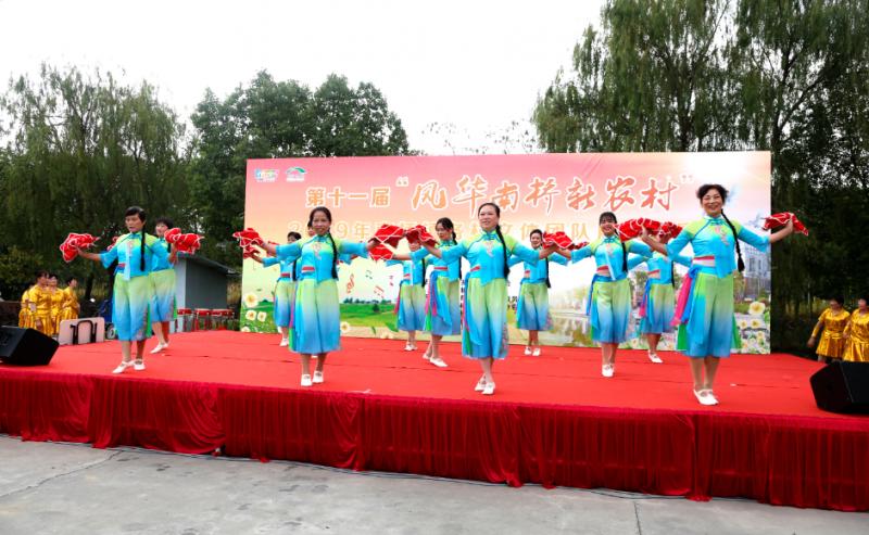 上海市社區<a href=http://m.cnzcn.net.cn target=_blank class=infotextkey>健身</a>俱樂部