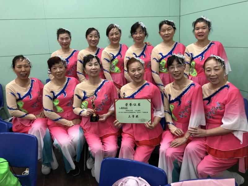 上海市社區<a href=http://m.cnzcn.net.cn target=_blank class=infotextkey>健身</a>俱樂部