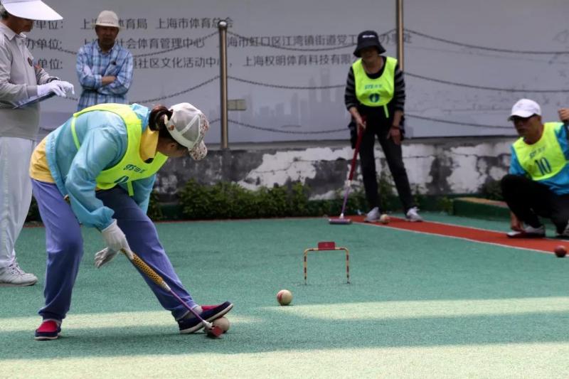 上海市社區<a href=http://m.cnzcn.net.cn target=_blank class=infotextkey>健身</a>俱樂部