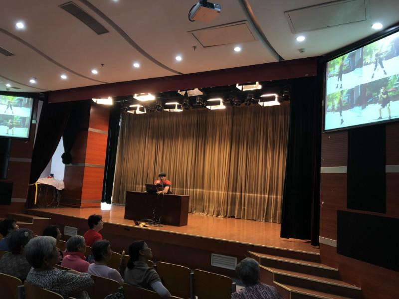 上海市社區<a href=http://m.cnzcn.net.cn target=_blank class=infotextkey>健身</a>俱樂部