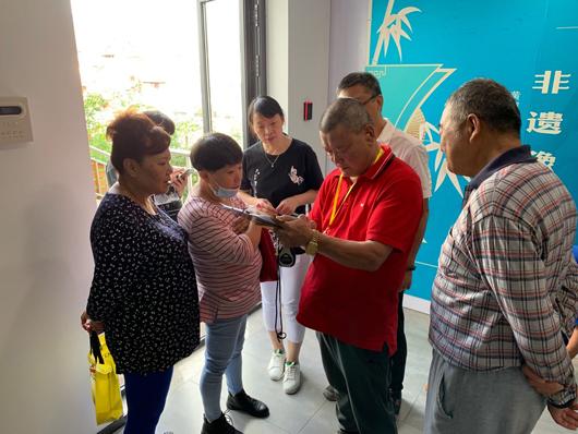 上海市社區<a href=http://m.cnzcn.net.cn target=_blank class=infotextkey>健身</a>俱樂部