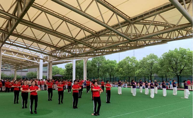 上海市社區<a href=http://m.cnzcn.net.cn target=_blank class=infotextkey>健身</a>俱樂部