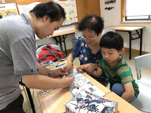 上海市社區(qū)<a href=http://m.cnzcn.net.cn target=_blank class=infotextkey>健身</a>俱樂部