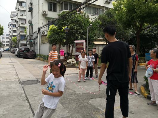 上海市社區<a href=http://m.cnzcn.net.cn target=_blank class=infotextkey>健身</a>俱樂部