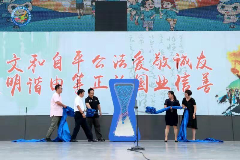 上海市社區(qū)<a href=http://m.cnzcn.net.cn target=_blank class=infotextkey>健身</a>俱樂(lè)部