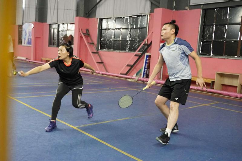 上海市社區(qū)<a href=http://m.cnzcn.net.cn target=_blank class=infotextkey>健身</a>俱樂部