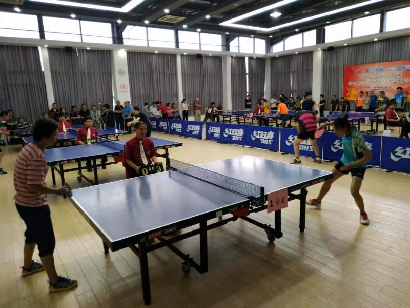 上海市社區(qū)<a href=http://m.cnzcn.net.cn target=_blank class=infotextkey>健身</a>俱樂部