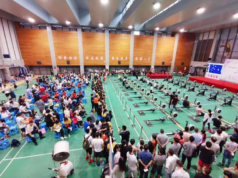 上海市社區(qū)<a href=http://m.cnzcn.net.cn target=_blank class=infotextkey>健身</a>俱樂部