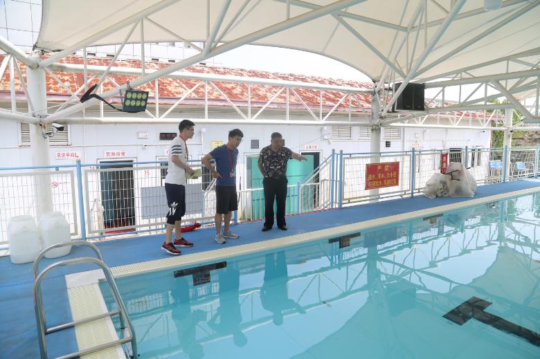 上海市社區<a href=http://m.cnzcn.net.cn target=_blank class=infotextkey>健身</a>俱樂部