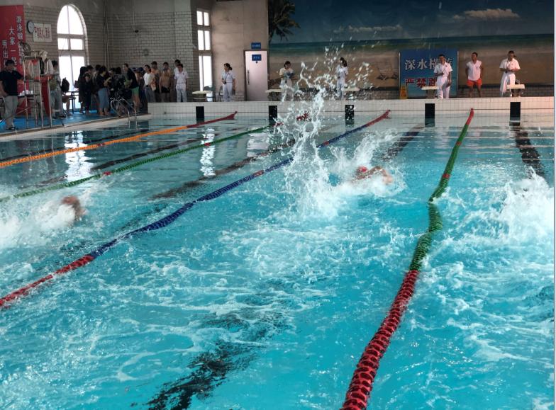 上海市社區<a href=http://m.cnzcn.net.cn target=_blank class=infotextkey>健身</a>俱樂部