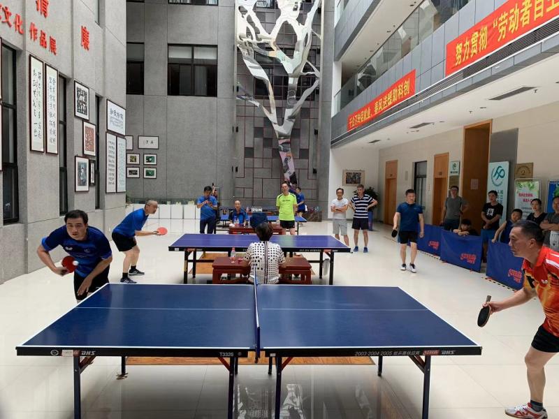 上海市社區(qū)<a href=http://m.cnzcn.net.cn target=_blank class=infotextkey>健身</a>俱樂部