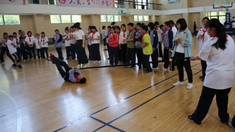 上海市社區(qū)<a href=http://m.cnzcn.net.cn target=_blank class=infotextkey>健身</a>俱樂部