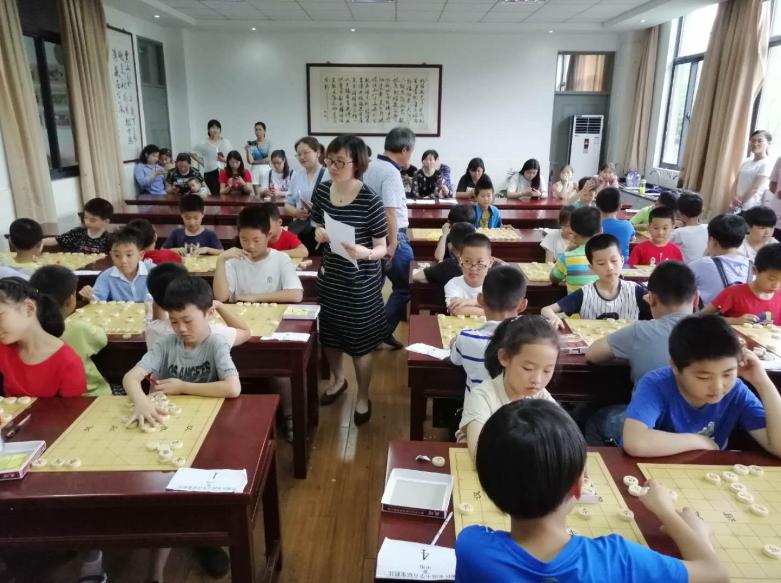 上海市社區<a href=http://m.cnzcn.net.cn target=_blank class=infotextkey>健身</a>俱樂部