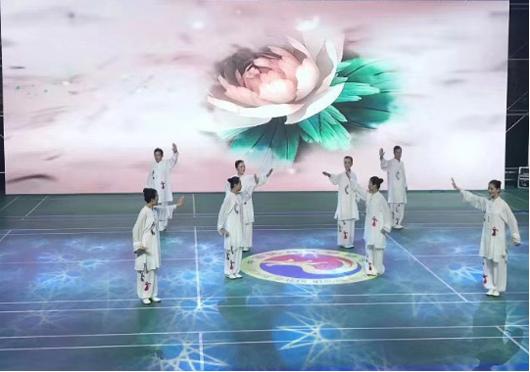 上海市社區(qū)<a href=http://m.cnzcn.net.cn target=_blank class=infotextkey>健身</a>俱樂(lè)部