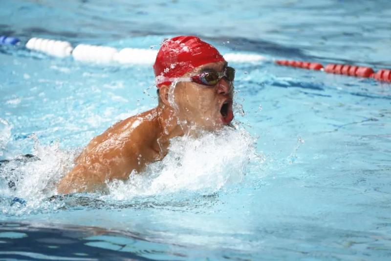 上海市社區(qū)<a href=http://m.cnzcn.net.cn target=_blank class=infotextkey>健身</a>俱樂部