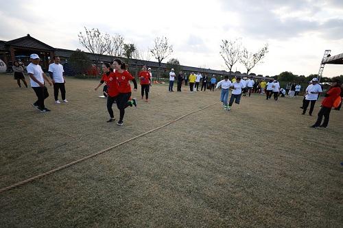 上海市社區(qū)<a href=http://m.cnzcn.net.cn target=_blank class=infotextkey>健身</a>俱樂部