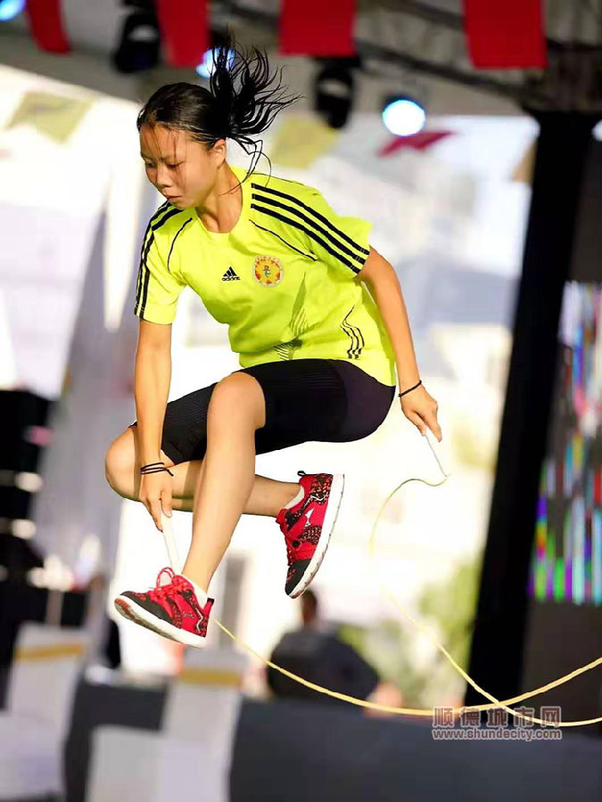 11項(xiàng)冠軍7項(xiàng)亞軍，勒流跳繩隊(duì)揚(yáng)威國際