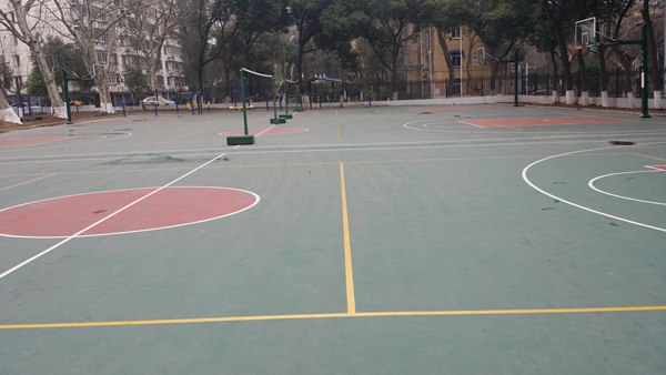 <a href=http://m.cnzcn.net.cn target=_blank class=infotextkey>硅PU</a>籃球場