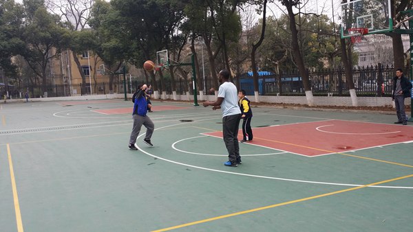 <a href=http://m.cnzcn.net.cn target=_blank class=infotextkey>硅PU</a>籃球場