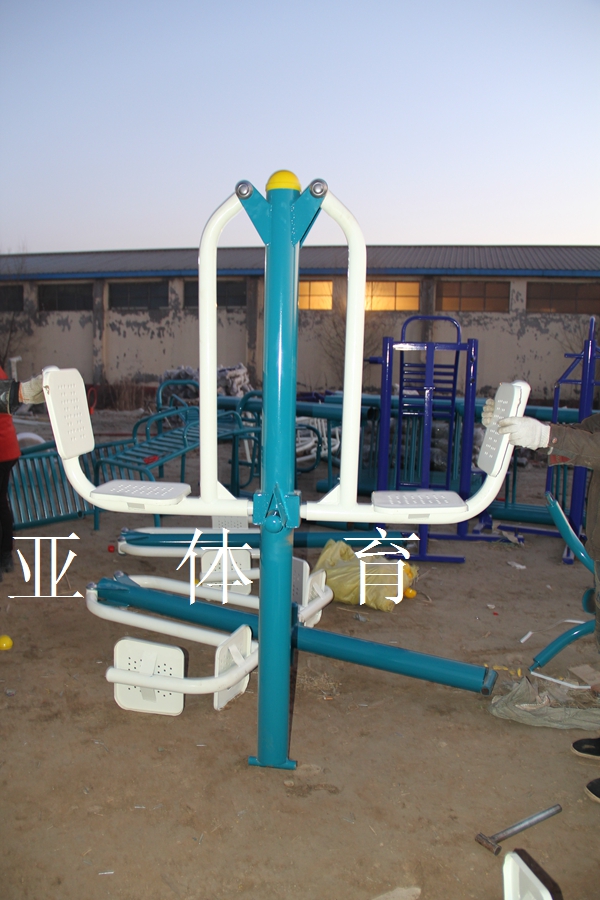 雙人坐蹬訓練器