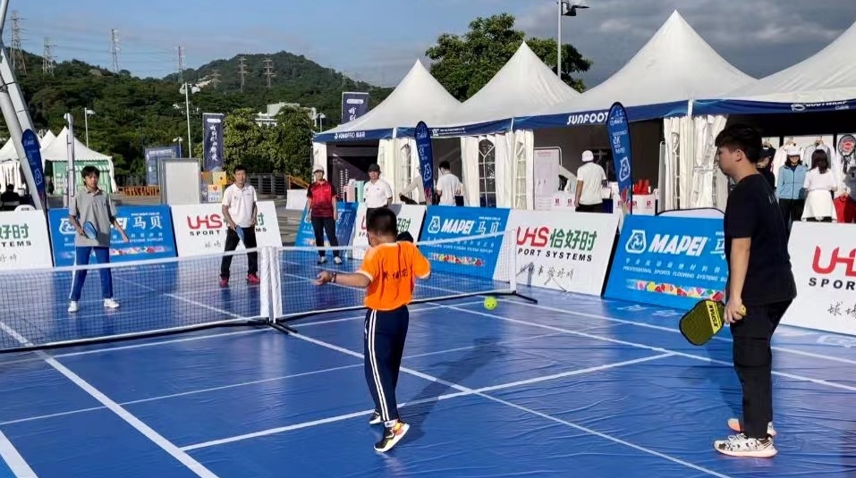 【全民健身】“四代同堂”，匹克球閃亮粵港澳大灣區網球嘉年華