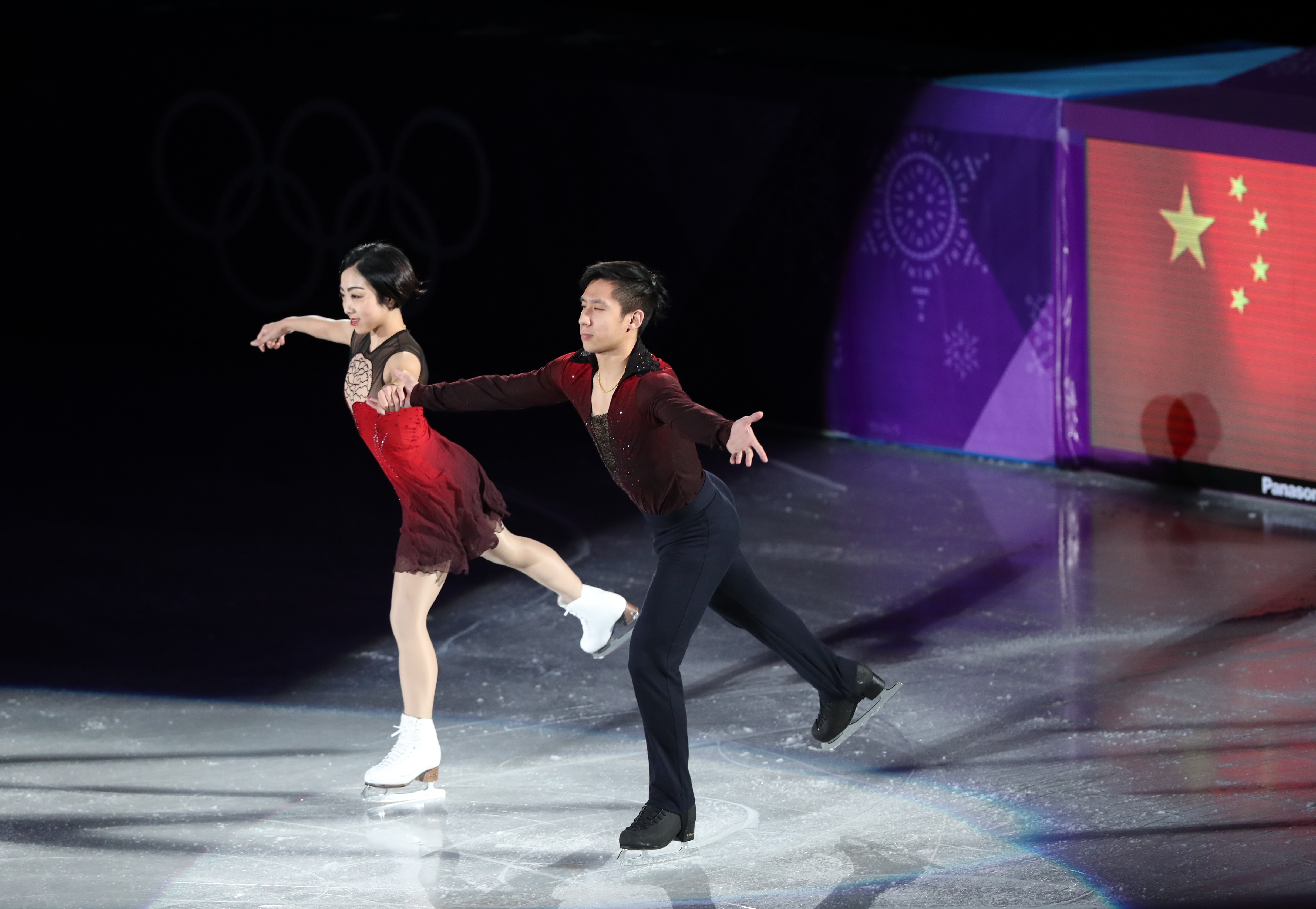 【冬奧辭典·花樣滑冰】音樂美＋姿態美＋力量美，觀眾還能投擲小禮物