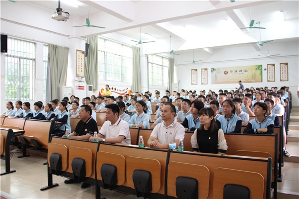 沙溪鎮禁毒繪畫頒獎暨校園“反邪教集中宣傳季”活動啟動儀式在溪角中學舉行