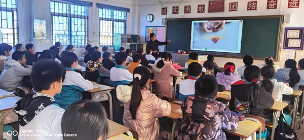 技術賦能，教學增效