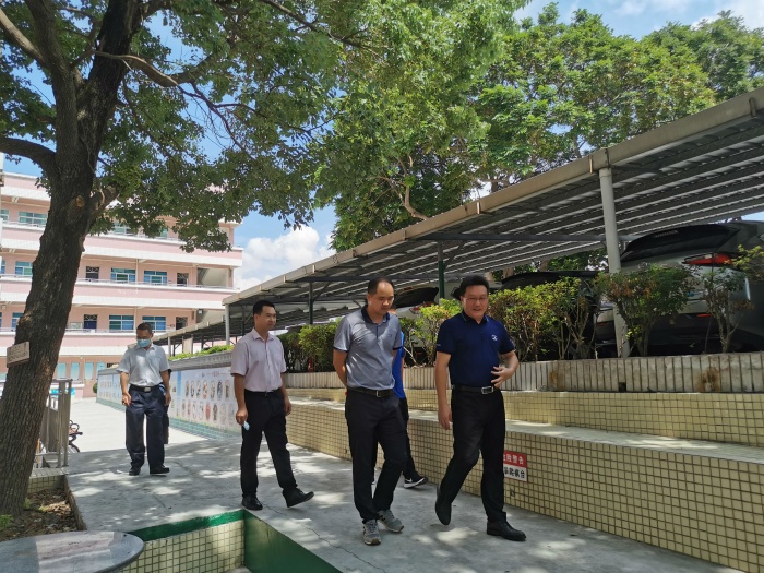 沙溪鎮鎮領導教師節前夕蒞臨康樂小學慰問一線教師