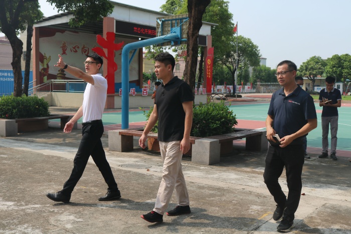 走訪基層學校 調(diào)研促進辦學