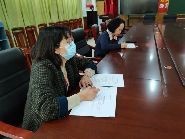 “五項管理”嚴落實 “雙減”督查促提升——責任督學對錦標學校開展“五項管理”落實和“雙減”工作督導(dǎo)檢查?