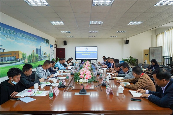 六盤水市水城區職業技術學校到中山一職交流工作