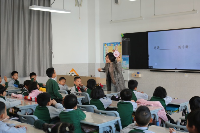 中山市香山小學承辦東區街道四校聯盟 “課外閱讀教學研討”活動