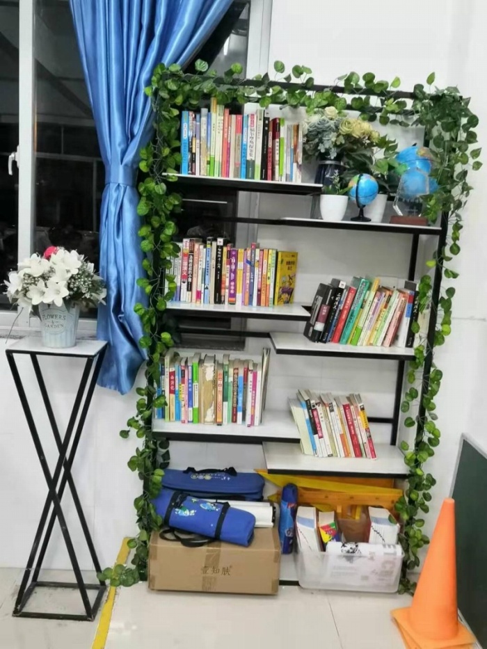 堅持環境育人 打造優美教室——市僑中開展“最美教室”評選活動