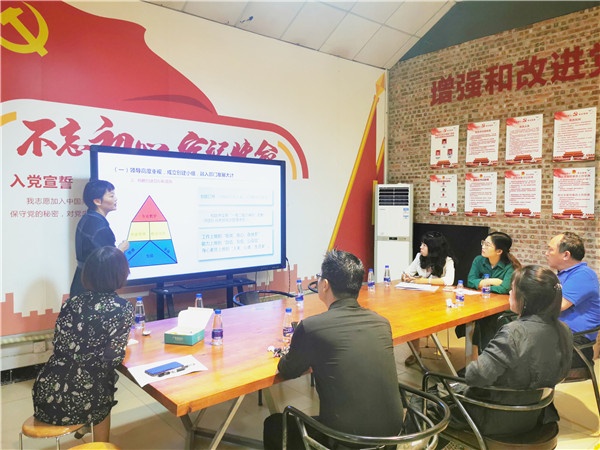 學創崗經驗 展巾幗風采