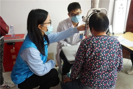 大涌鎮：系列“暖心行動”關愛民政服務對象