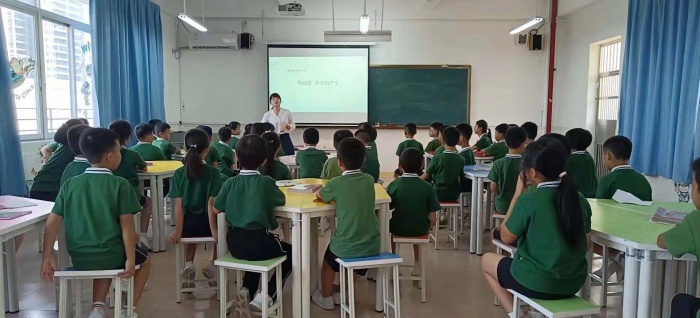 許宇情老師執教《聲音的傳播》