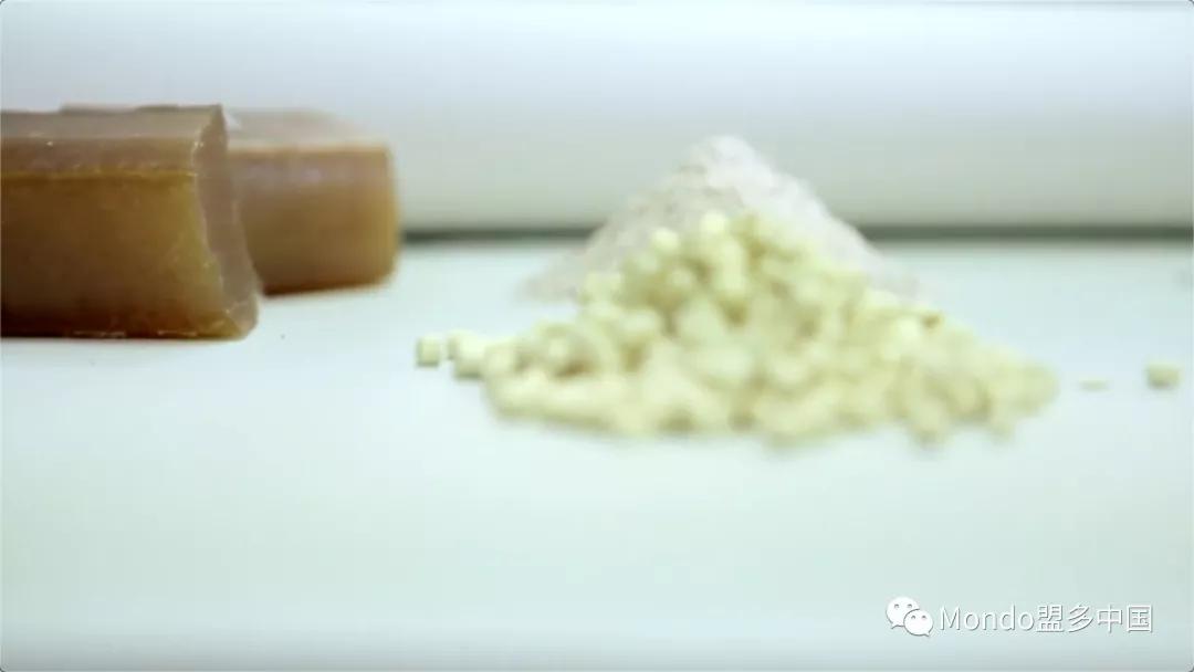 “黑科技”跑道，讓運動員“飛了起來”！-奧運田徑跑道是如何造出來的？