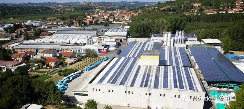 “黑科技”跑道，讓運動員“飛了起來”！-奧運田徑跑道是如何造出來的？