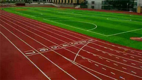 操場<a href=http://m.cnzcn.net.cn target=_blank class=infotextkey>塑膠跑道</a>