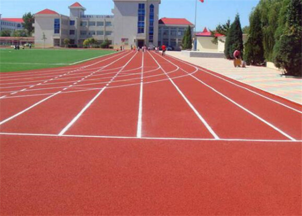 400米<a href=http://m.cnzcn.net.cn target=_blank class=infotextkey>塑膠跑道</a>