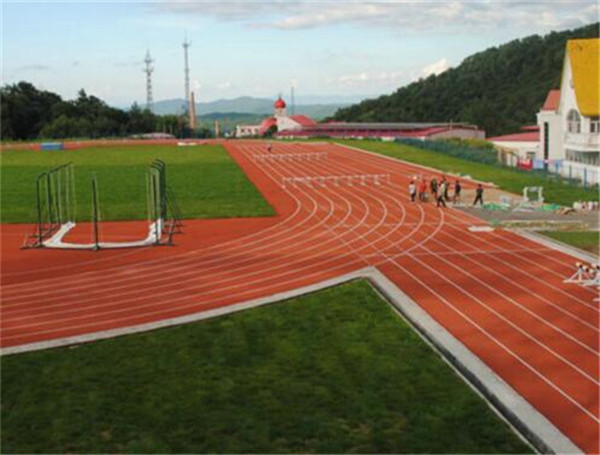 預制型塑膠跑道