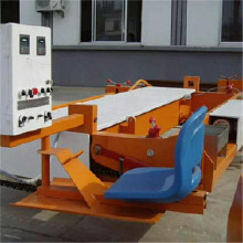 體育場(chǎng)塑膠跑道清除機(jī)  鏟銷機(jī)廠家  學(xué)校塑膠跑道攤鋪機(jī)